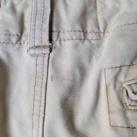Abercrombie & Fitch Khaki Cargo Shorts Button Fly Distressed - Picture 5 of 13